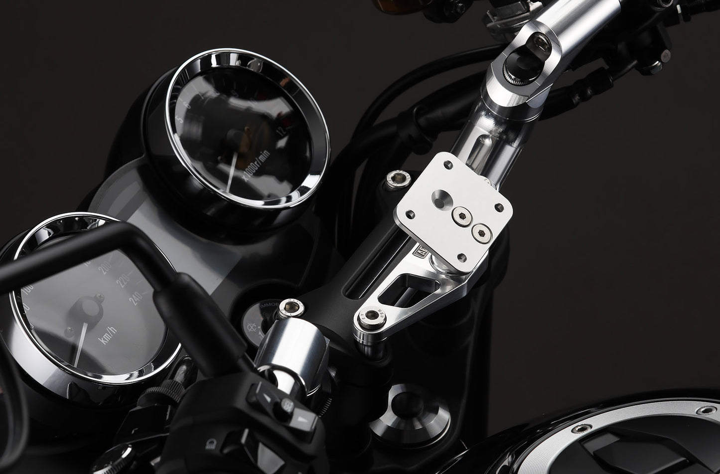 AELLA Navigation Stay for Kawasaki Z900RS / Cafe (Yupitel / Garmin)
