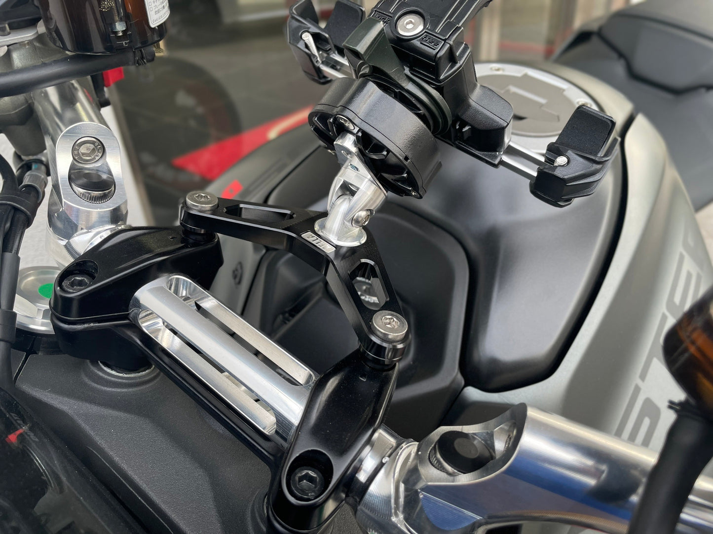 AELLA Navigation Stay for the Ducati Monster 937