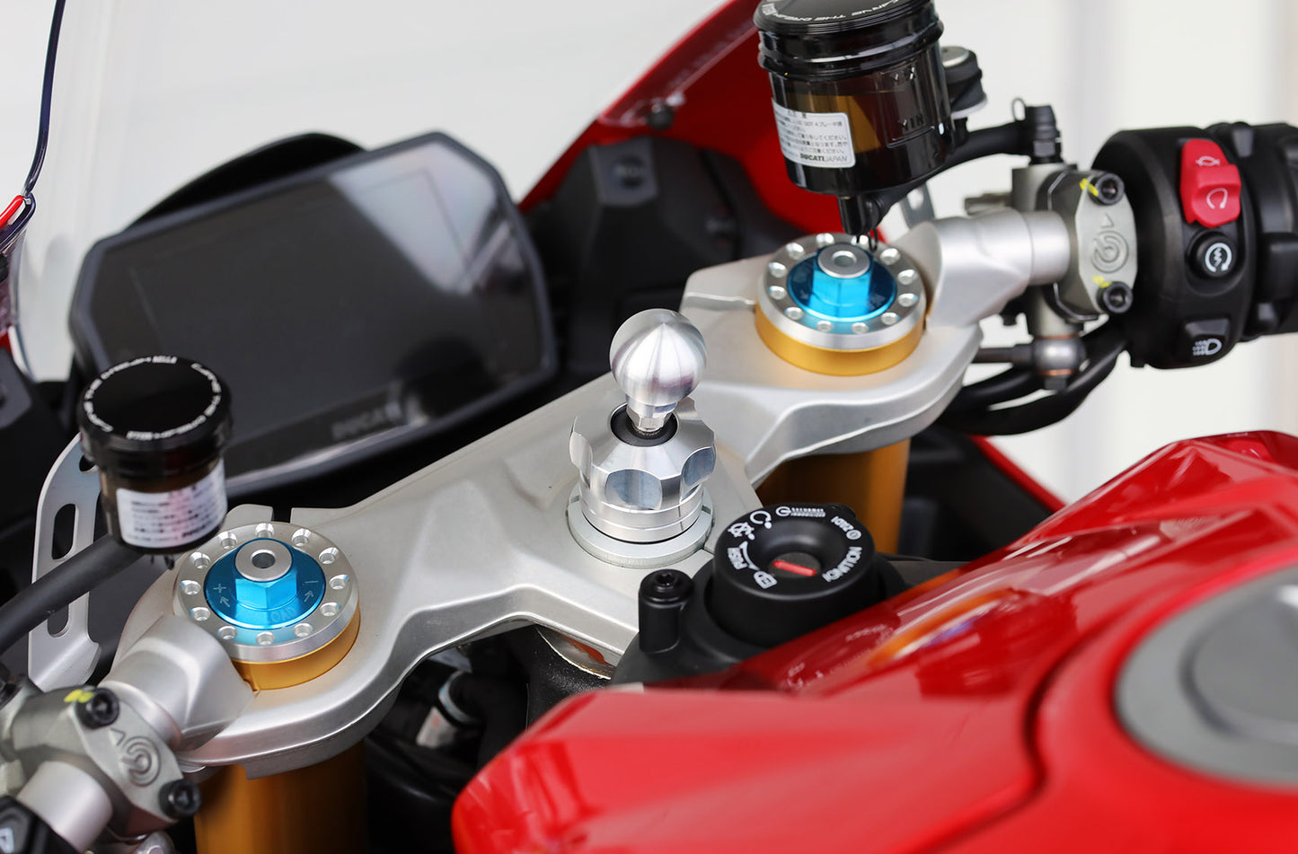 AELLA Navigation / Smart Phone Mount For the Ducati Panigale V4 /V2 (2025+)