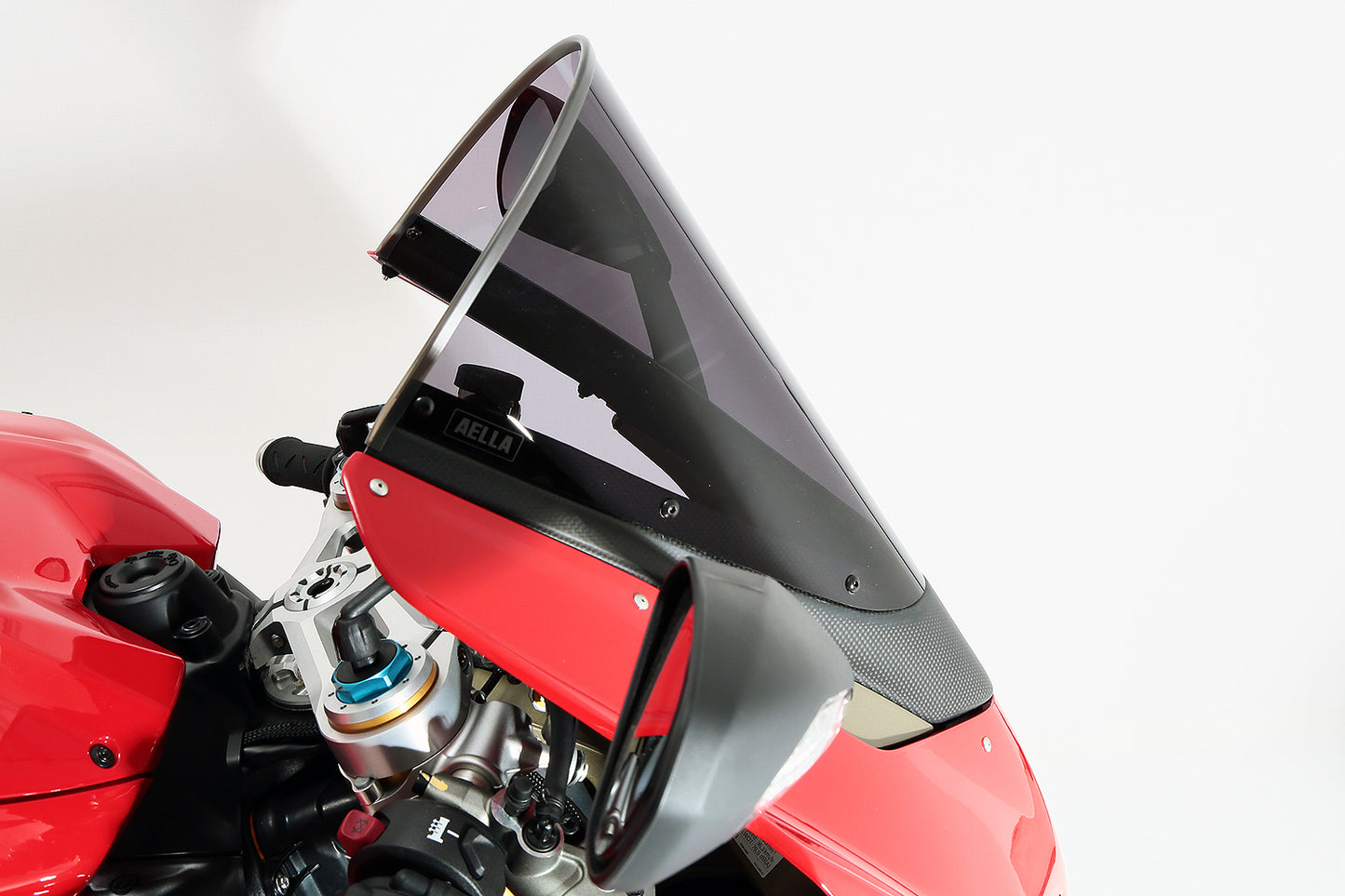 AELLA Carbon Fiber Trim Racing Windscreen For the Ducati Panigale V4 R (2019+) and V4 / S / SP (2020+)