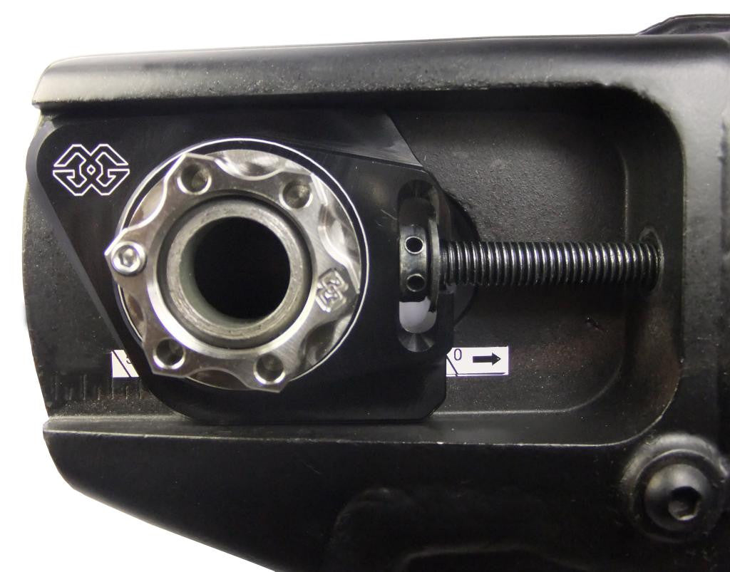 Gilles AXB Chain Adjuster for the Suzuki GSF 1250 Bandit  GSXR 600 (1996-2006)  GSXR 750 (1996-1998  2000-2006)  GSXR 1000 (2001-2004)  TL1000R (1998-1999)  TL1000S (1997-2001)  Hayabusa (1999+)