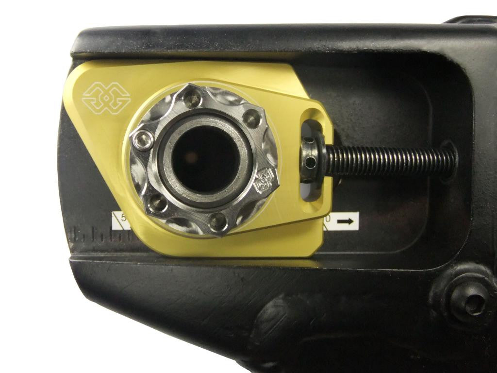 Gilles AXB Chain Adjuster for the Suzuki GSF 1250 Bandit  GSXR 600 (1996-2006)  GSXR 750 (1996-1998  2000-2006)  GSXR 1000 (2001-2004)  TL1000R (1998-1999)  TL1000S (1997-2001)  Hayabusa (1999+)