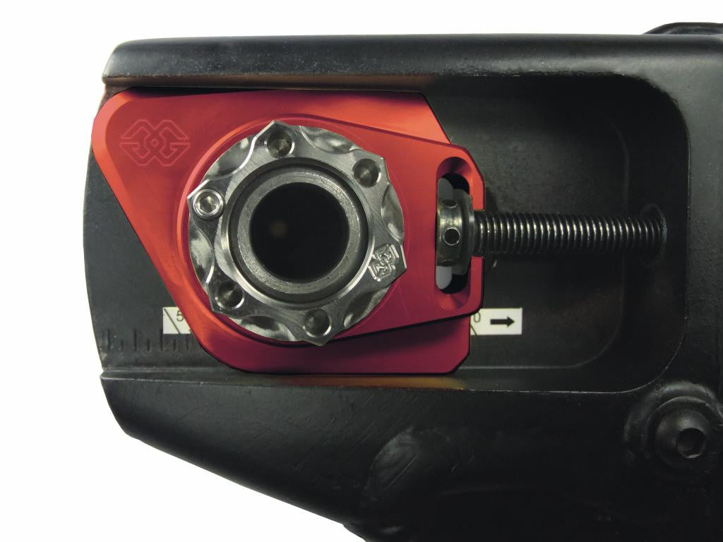 Gilles AXB Chain Adjuster for the Suzuki GSX-R600 (06-10), GSX-R750 (96-10), GSX-R1000 (05-16), B-King, V-Strom DL1000 (14-20), GSX-S1000 / F / GT, and GSX-S950