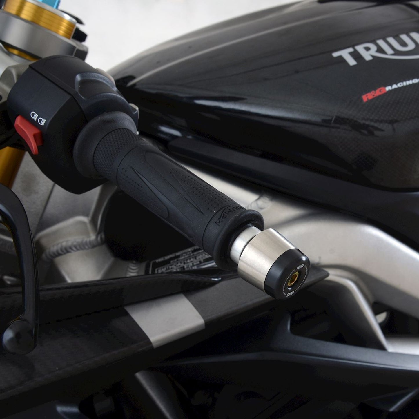 R&G Racing Bar End Sliders for the Triumph Daytona 765 '19-'22