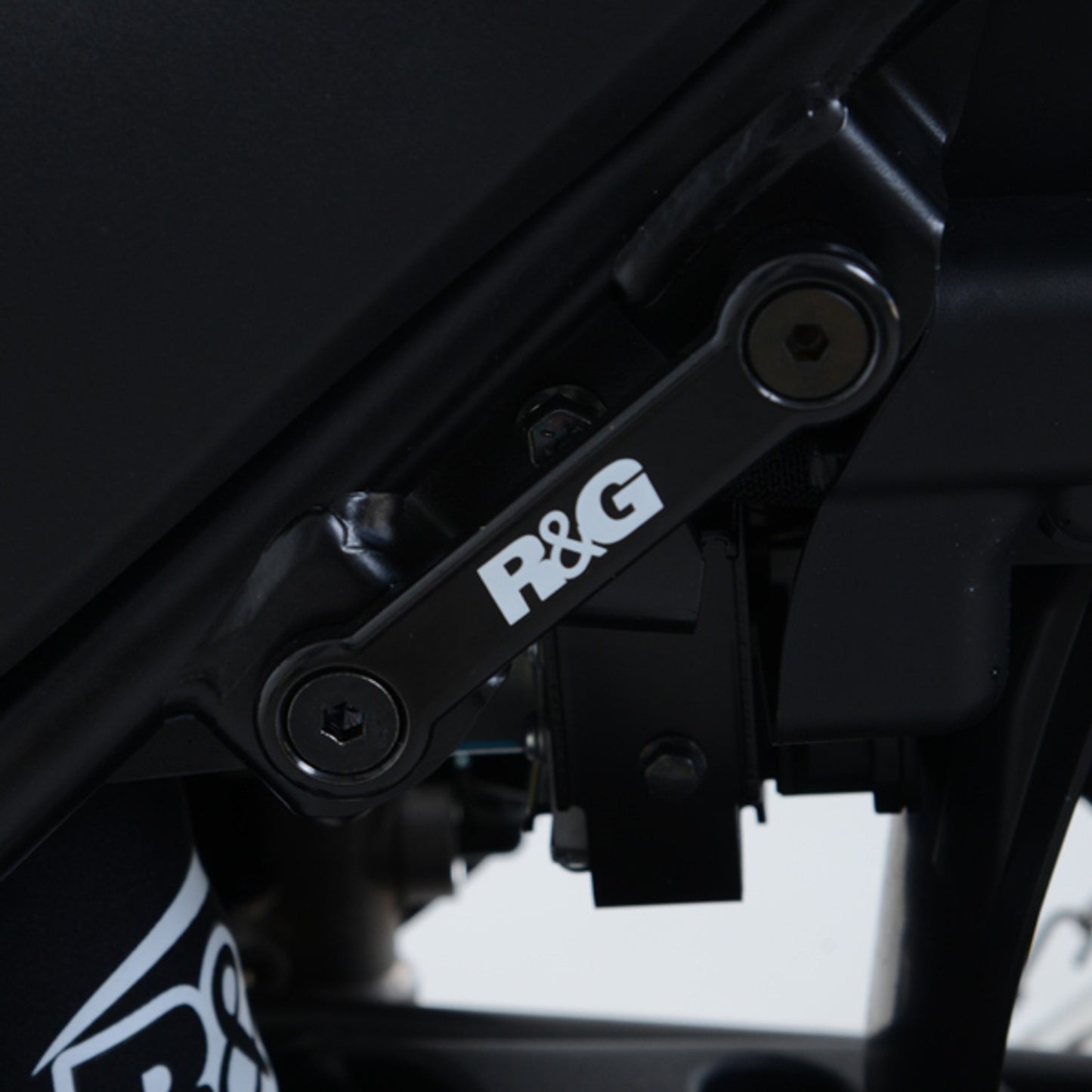 R&G Racing Rear Footrest Blanking Plate (Left Side) for the Suzuki SV650/SV650X '16-'22