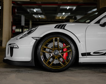 BST GT TEK 10 Spoke Carbon Fiber Wheel Set for the Porsche 991 GT3 / Touring (13-19) - 20 x 9.5 Front / 21 x 12 Rear
