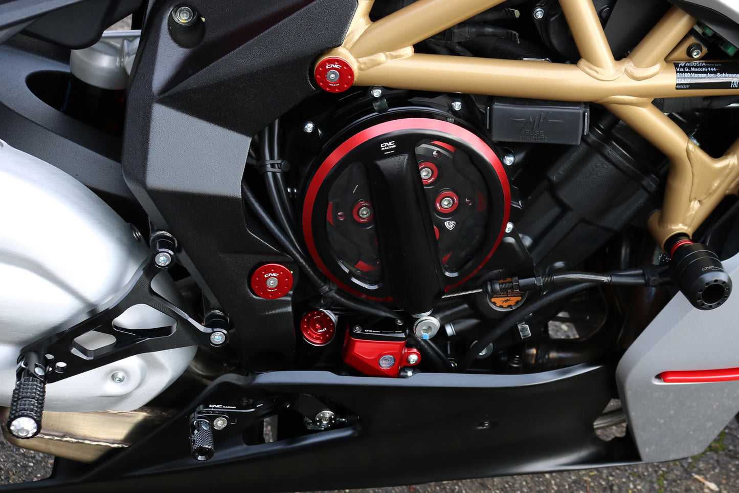 CNC Racing Bi-Color Billet Pressure Plate For MV Agusta F3/B3 Models With OE Slipper Clutch