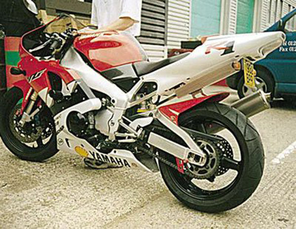 R&G Racing Crash Protectors - Classic Style for Yamaha YZF-R1 '98-99