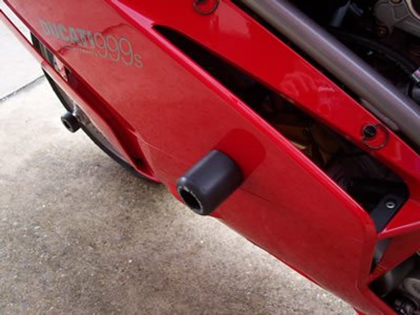 R&G Racing Crash Protector for Ducati 749/999 '00-'10