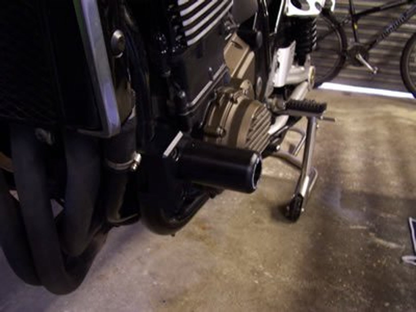R&G Racing Crash Protector for Kawasaki ZRX1100 '96-'07, ZRX1200 '99-'16