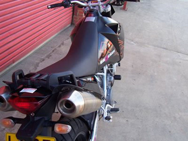 R&G Racing Crash Protectors - Classic Style for KTM 990 Super Duke '04-17, 950 Supermoto '04-15, KTM 990 SMR '12-14, 990 SMT / 990 Supermoto '08