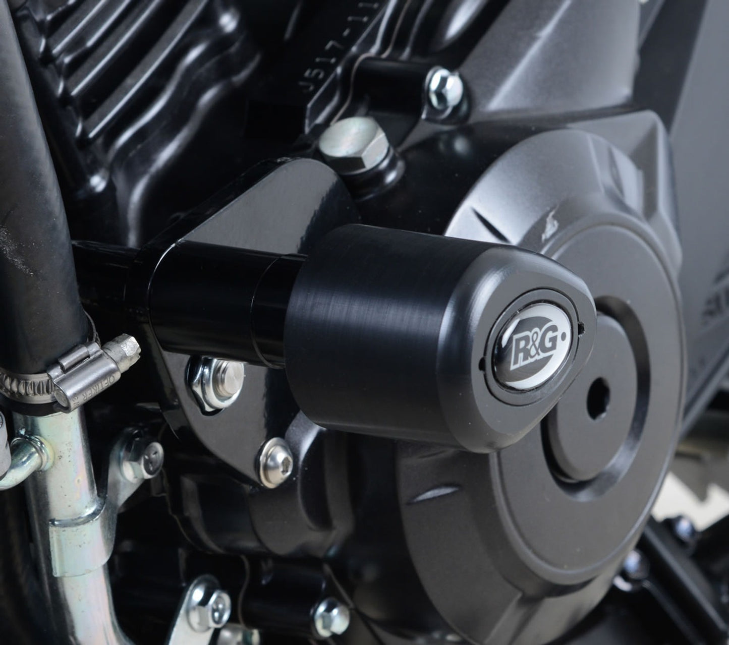 R&G Racing Aero no-cut Frame Sliders for Suzuki GSX250R '17-'21, V-STROM 250 '18-'20