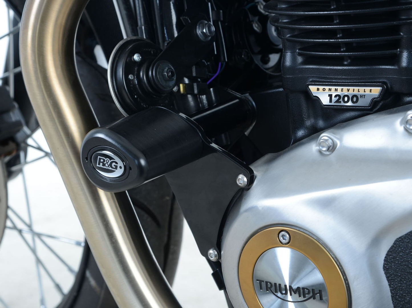 R&G Racing Aero Crash Protectors for Triumph Bonneville '00-'15 Bobber '17-'21