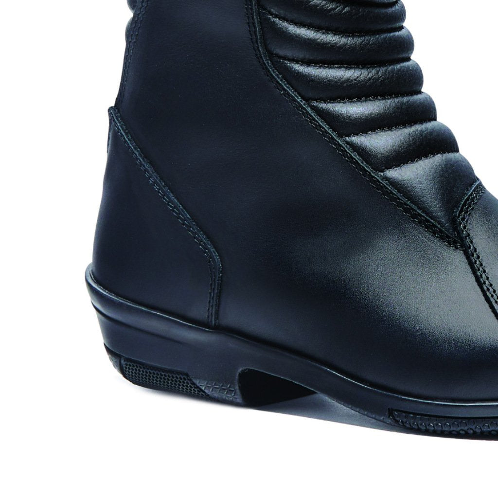 Forma (womens) ROSE Boot