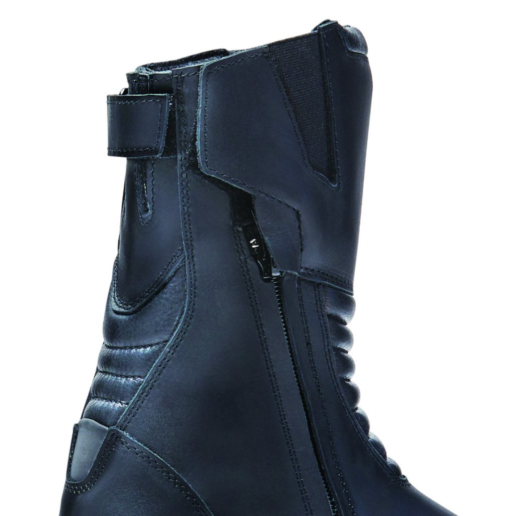 Forma (womens) ROSE Boot