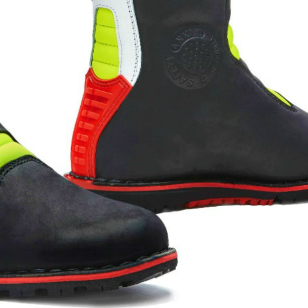 Forma (off) BOULDER Boot