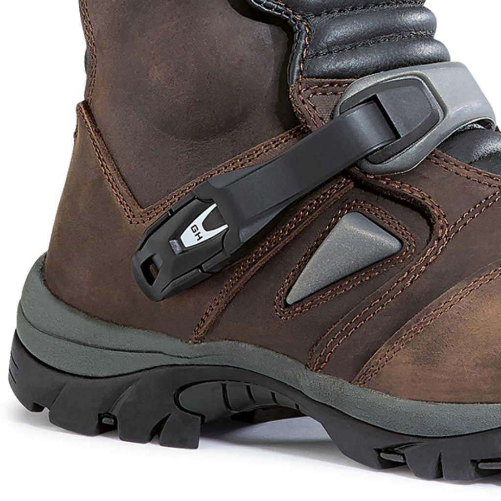 Forma (adv) ADVENTURE LOW Boot
