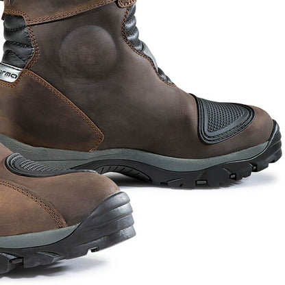 Forma (adv) ADVENTURE LOW Boot