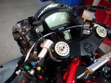 CARBONVANI - DUCATI 848 / 1098 & 1198 CARBON FIBER INSTRUMENT COVER FOR TC DASH (2007-13)