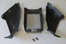 CARBONVANI - DUCATI MONSTER M696 / M796 / M1100 CARBON FIBER OIL COOLER COVER (DUCT)