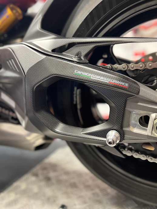 Carbonvani Carbon Fiber 3 Piece Swing Arm Guard Kit for Ducati Panigale / Streetfighter V4 (2025+)