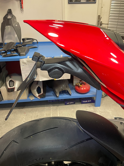 Carbonvani Carbon Fiber OE License Plate Support for Ducati Panigale V4 (2025+)