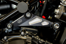 Gilles Engine Holder for Kawasaki Z900RS / CAFE
