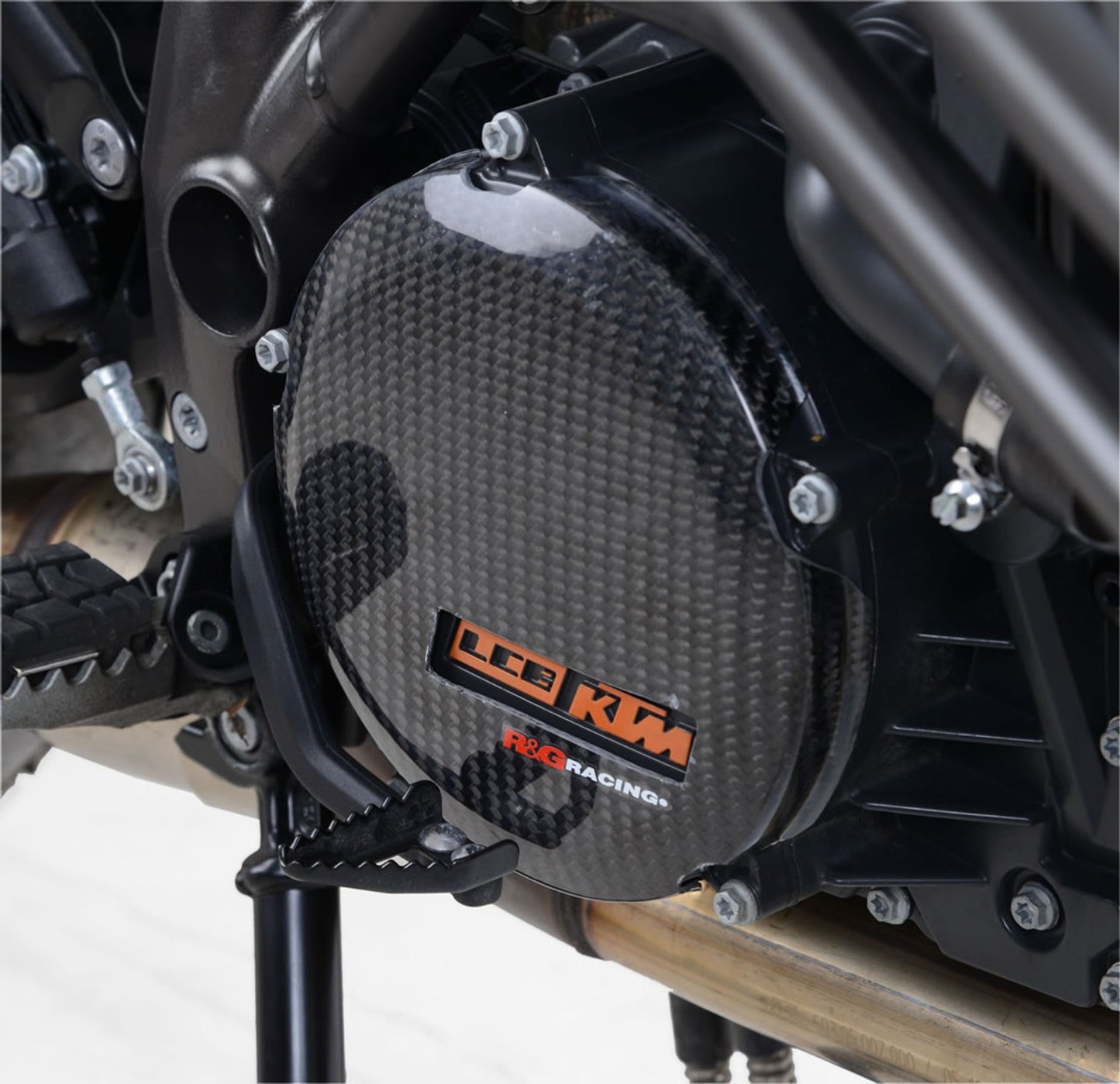 R&G Racing Carbon Engine Case Slider RHS for KTM 1290 Super Adventure '13-'22, 1050 Adventure '15-'20, 1290 Super Duke GT '16-'22, Super Duke R '17-'22