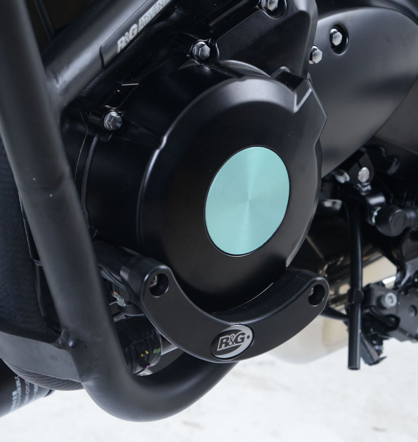R&G Racing Engine Case Slider LHS for Kawasaki Z900 '72-'22 / Z900RS '17-'22