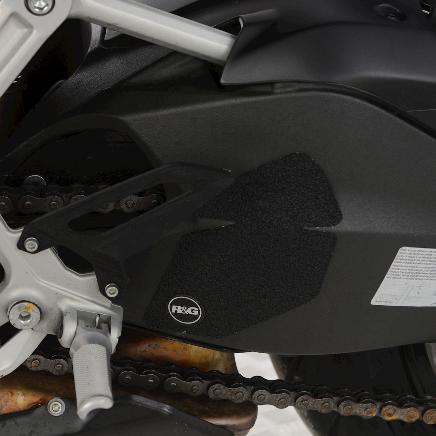 R&G Racing, Boot Guard 1-piece (LHS swingarm) for Ducati Streetfighter V2 '22