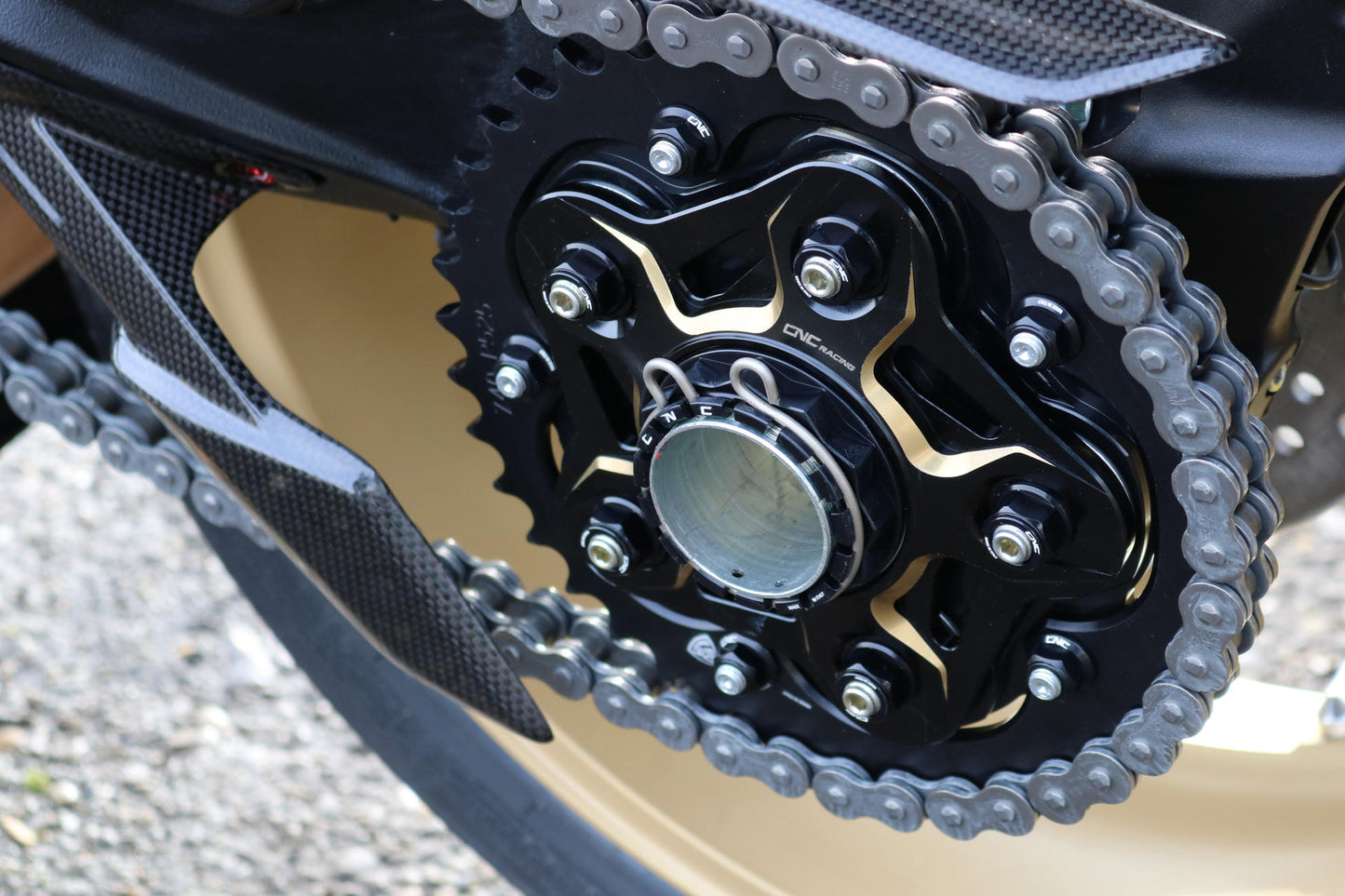 CNC Racing Billet BI-Color Aluminum Sprocket Hub Flange for 2018+ MV Agusta F3 / B3 / B4 Models (five hole model)