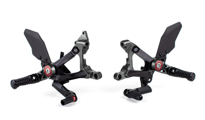Gilles MUE2 Rearsets for Ducati Streetfighter V4 / S (20-24)