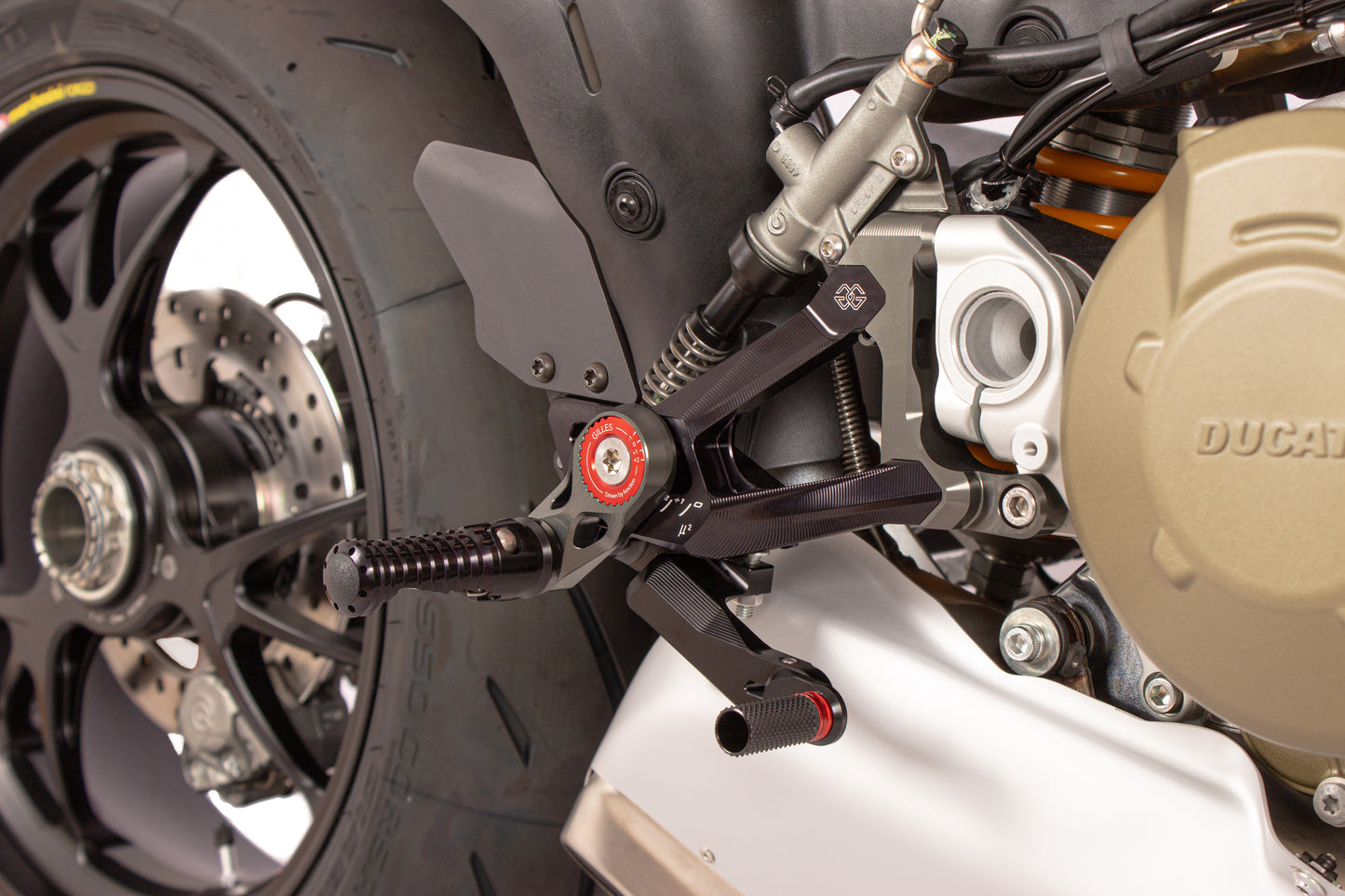 Gilles MUE2 Rearsets for Ducati Streetfighter V4 / S (20-24)