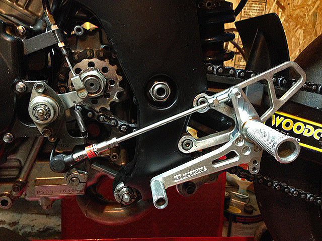 WOODCRAFT Suzuki SV650 / S (99-02)  - Complete GP Shift Rearset Kit W/Shift & Brake Pedals