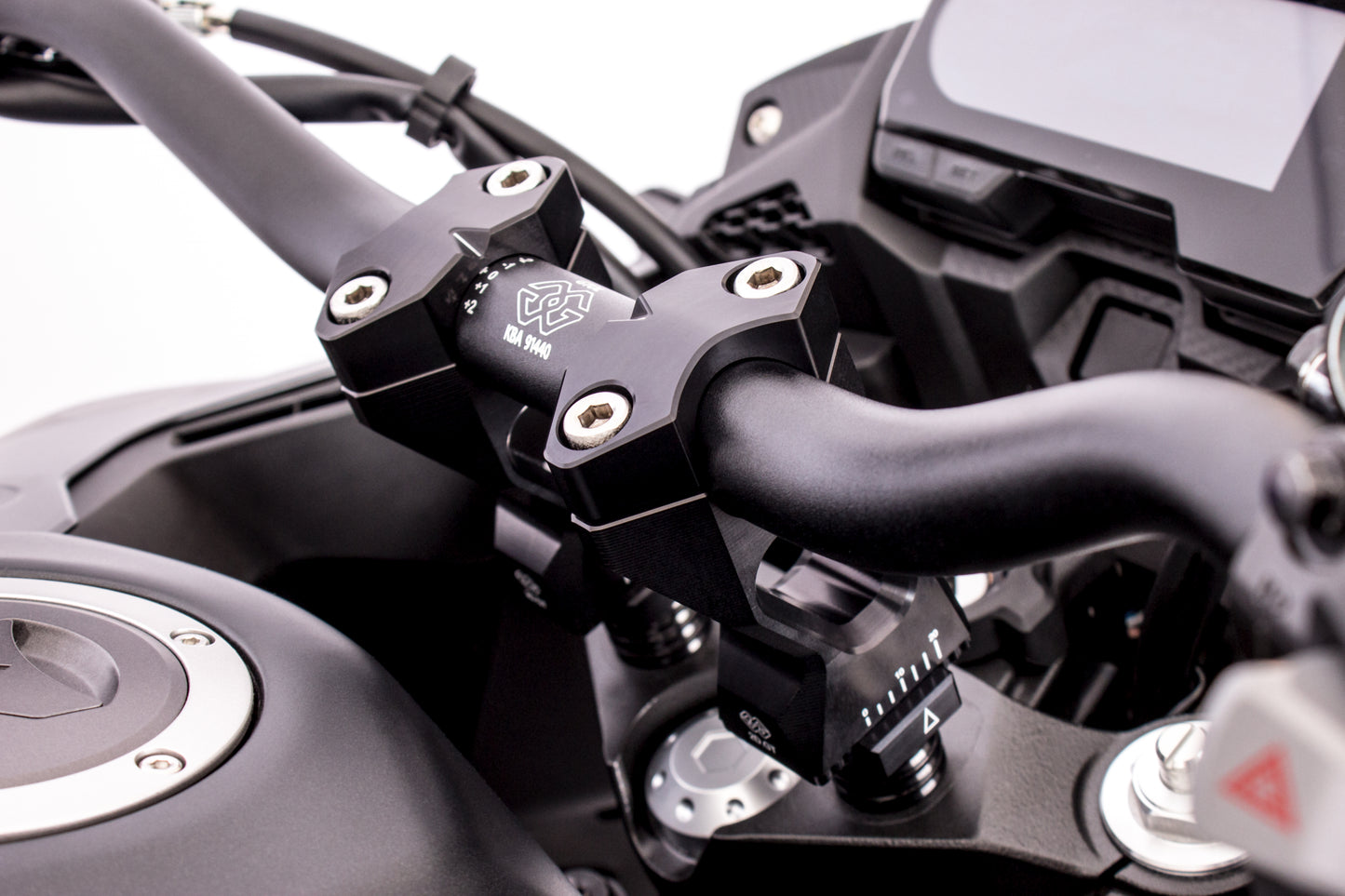Gilles 2D.GT Adjustable Handlebar Risers for the Honda CB500X
