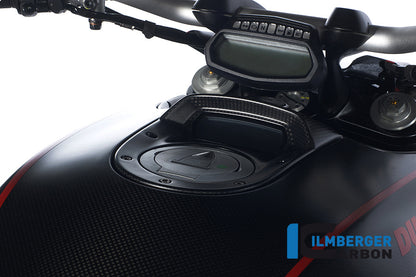Ilmberger Carbon Instrument Cover at the Tank Carbon for the Ducati Diavel 2011 - 2014