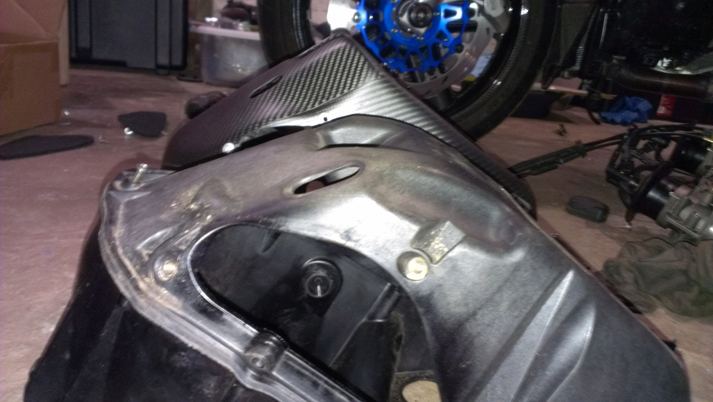 EVR Carbon Fiber Airbox and Ducts for the Ducati 749/999