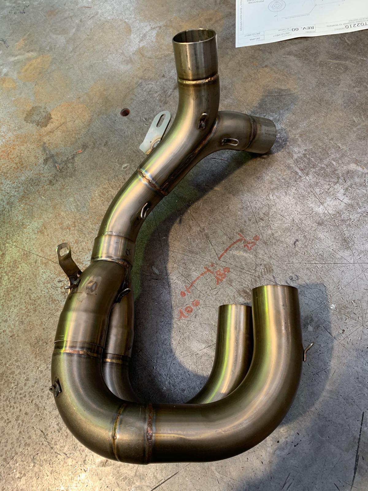 QD Exhaust Twin Gunshot Exhaust system for Ducati Hypermotard 950 / SP