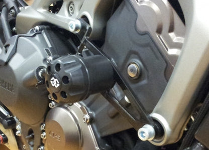 Gilles IP.GT Frame Sliders for the Yamaha FZ-09/MT-09  FJ-09  and XSR900