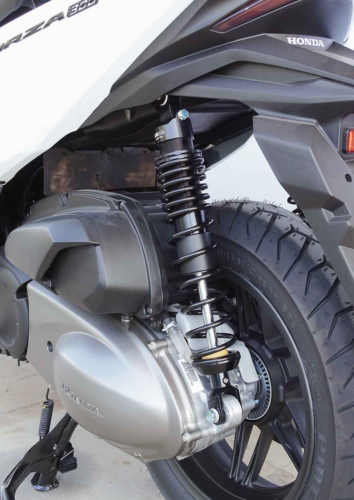 Matris M40SR Twinshock for the Honda Forza 300 / 350