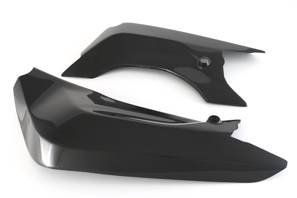 MOTOCORSE - DUCATI 899 / 959 PANIGALE CARBON FIBER SWINGARM COVER