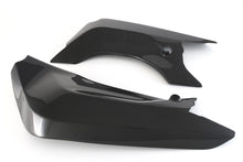 MOTOCORSE - DUCATI 899 / 959 PANIGALE CARBON FIBER SWINGARM COVER