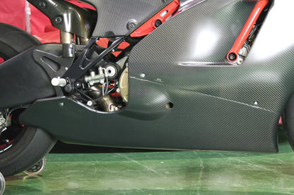 CARBONDRY - DUCATI DESMOSEDICI CARBON FIBER BELLY PAN