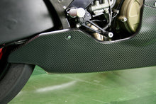 CARBONDRY - DUCATI DESMOSEDICI CARBON FIBER BELLY PAN