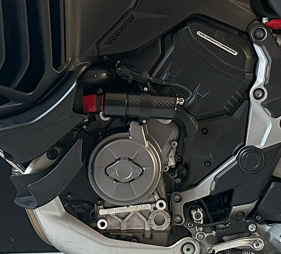 MonzaTech IEC Electronic Engine Temperature Cooling Kit for Ducati Multistrada V4