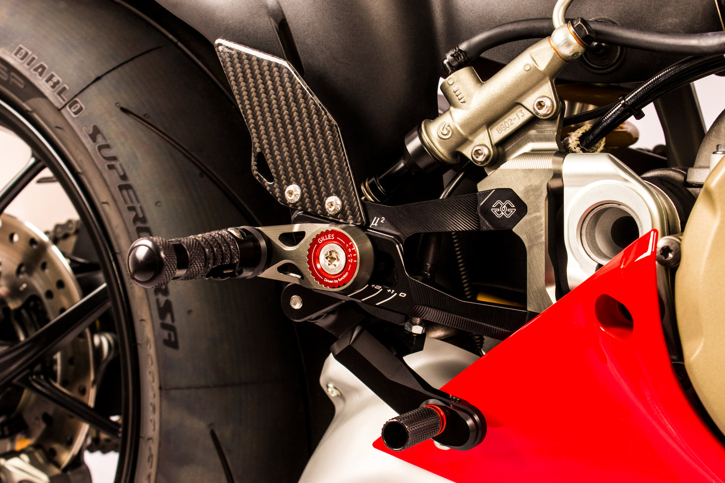 Gilles MUE2 Rearsets for Ducati Panigale V4 / S / R / Speciale (18-24)