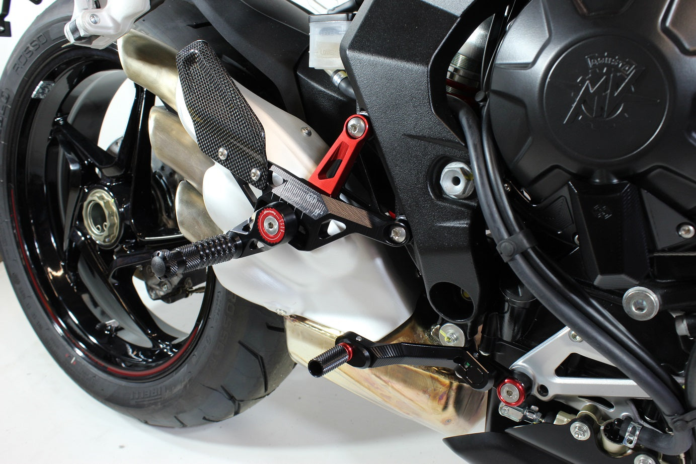 Gilles MUE2 Rearsets for the MV Agusta Brutale 675 / 800 (up to 2016)