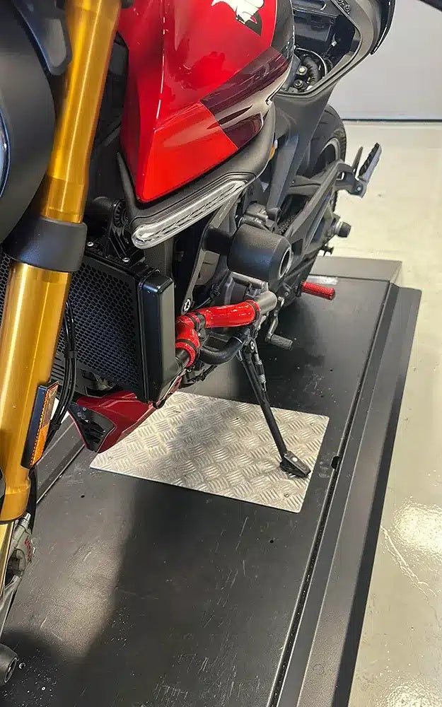 MonzaTech IEC Electronic Engine Temperature Cooling Kit for Ducati Monster 937