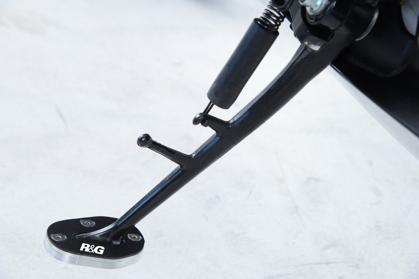 R&G Racing Kickstand Shoe for the Yamaha YZF-R6 '17-'22