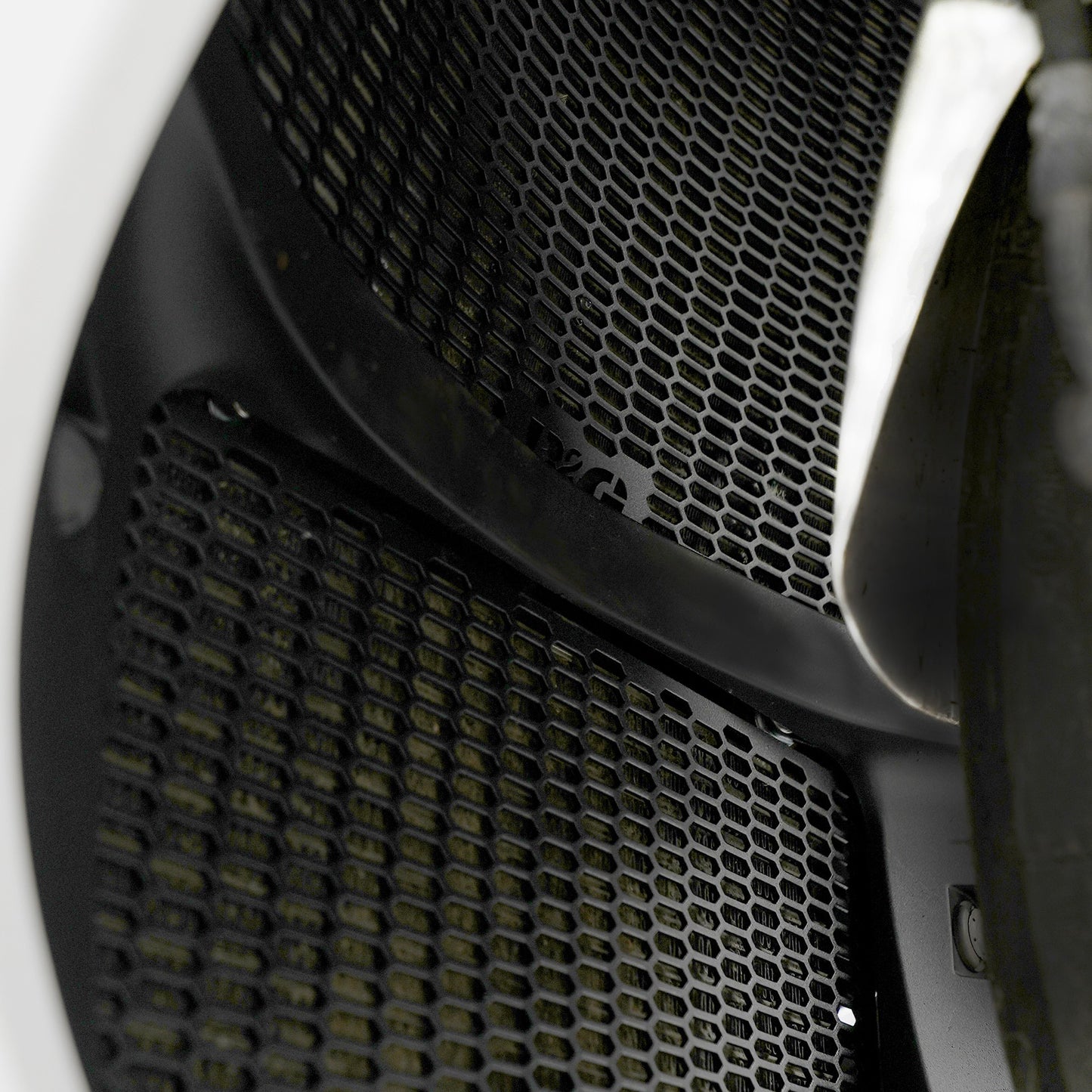 R&G Racing Pro Radiator Guard for the Suzuki Hayabusa '20-23, B-King '18-20